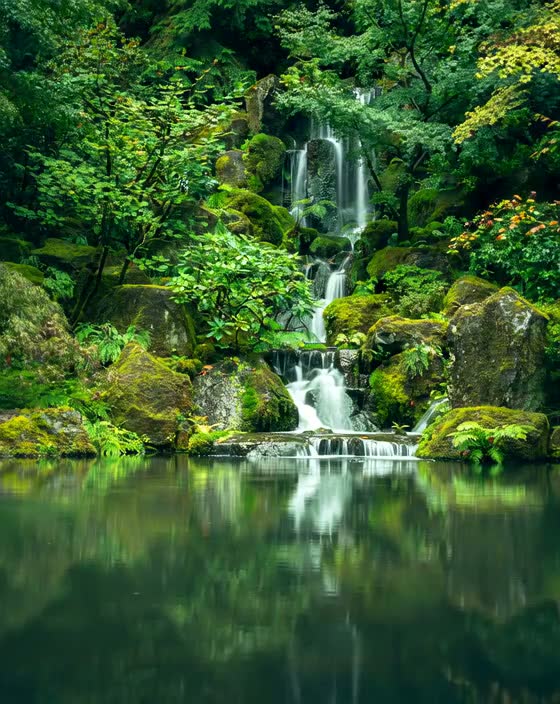 Animated waterfall example from the image to video tool